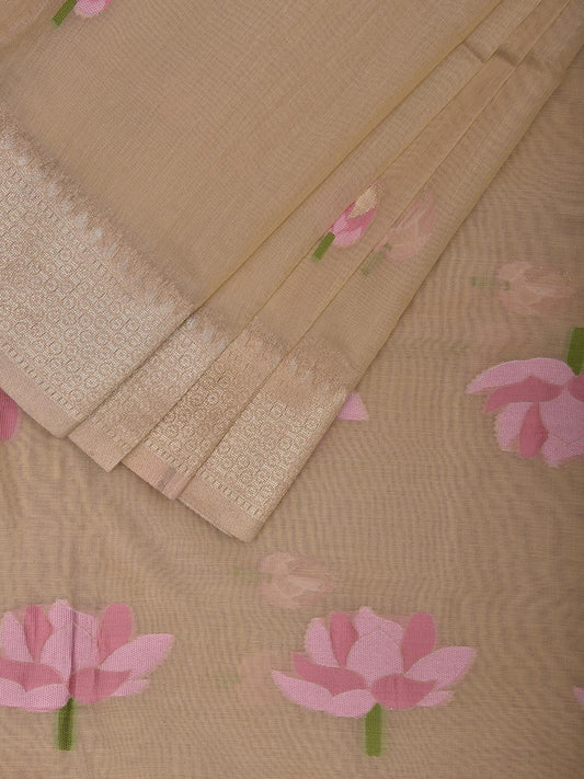 Cream Dhakai Jamdani Cotton Viscose Saree with Flower Buta and Pallu Design dj0057