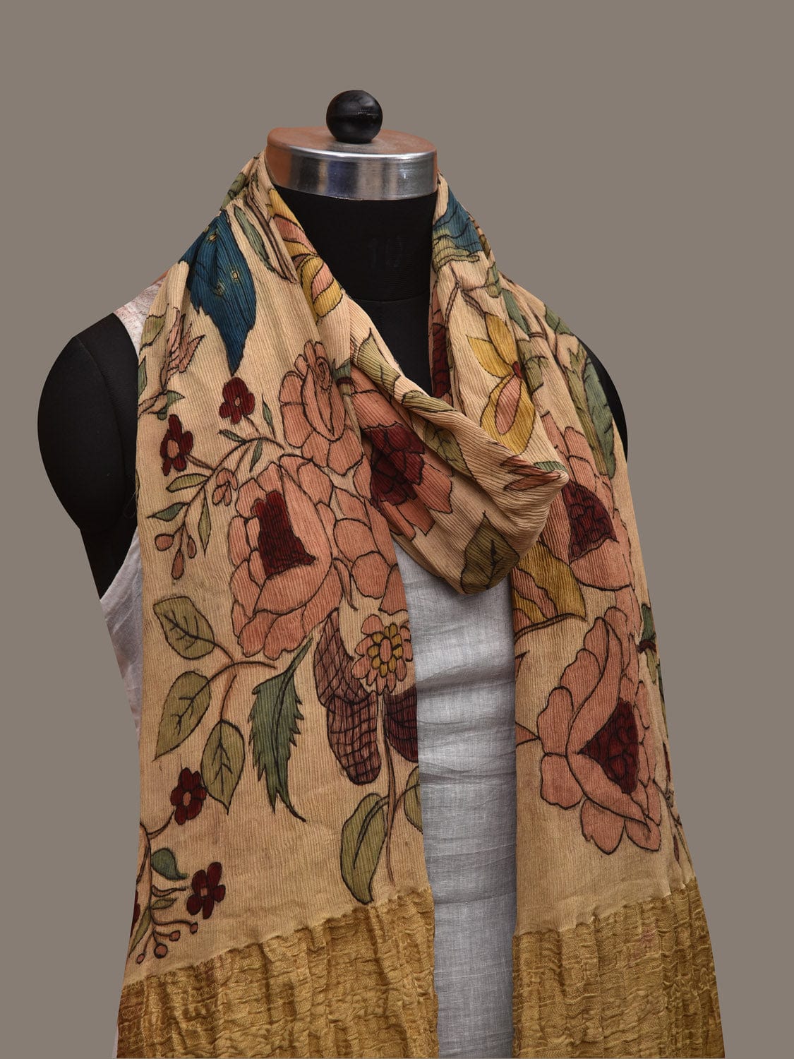 Cream Kalamkari Hand Painted Chiffon Dupatta with Floral and Peacocks Design ds2921