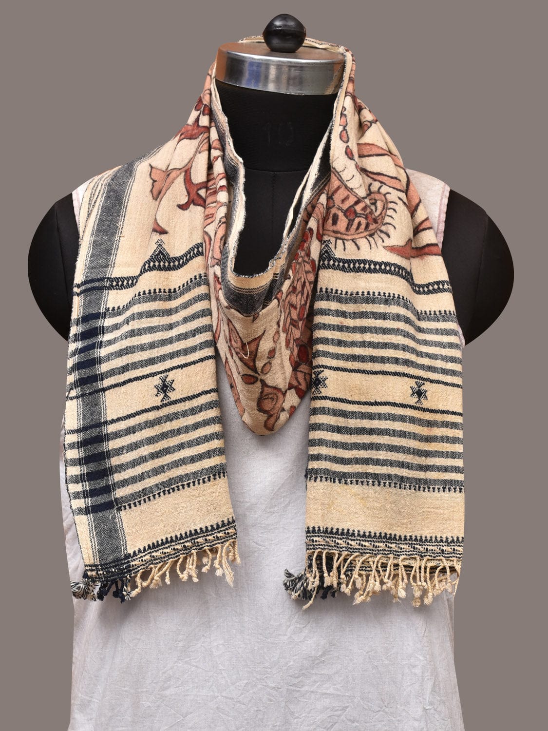 Cream Kalamkari Hand Painted Cotton Bhujodi Handloom Stole with Floral Design ds3505