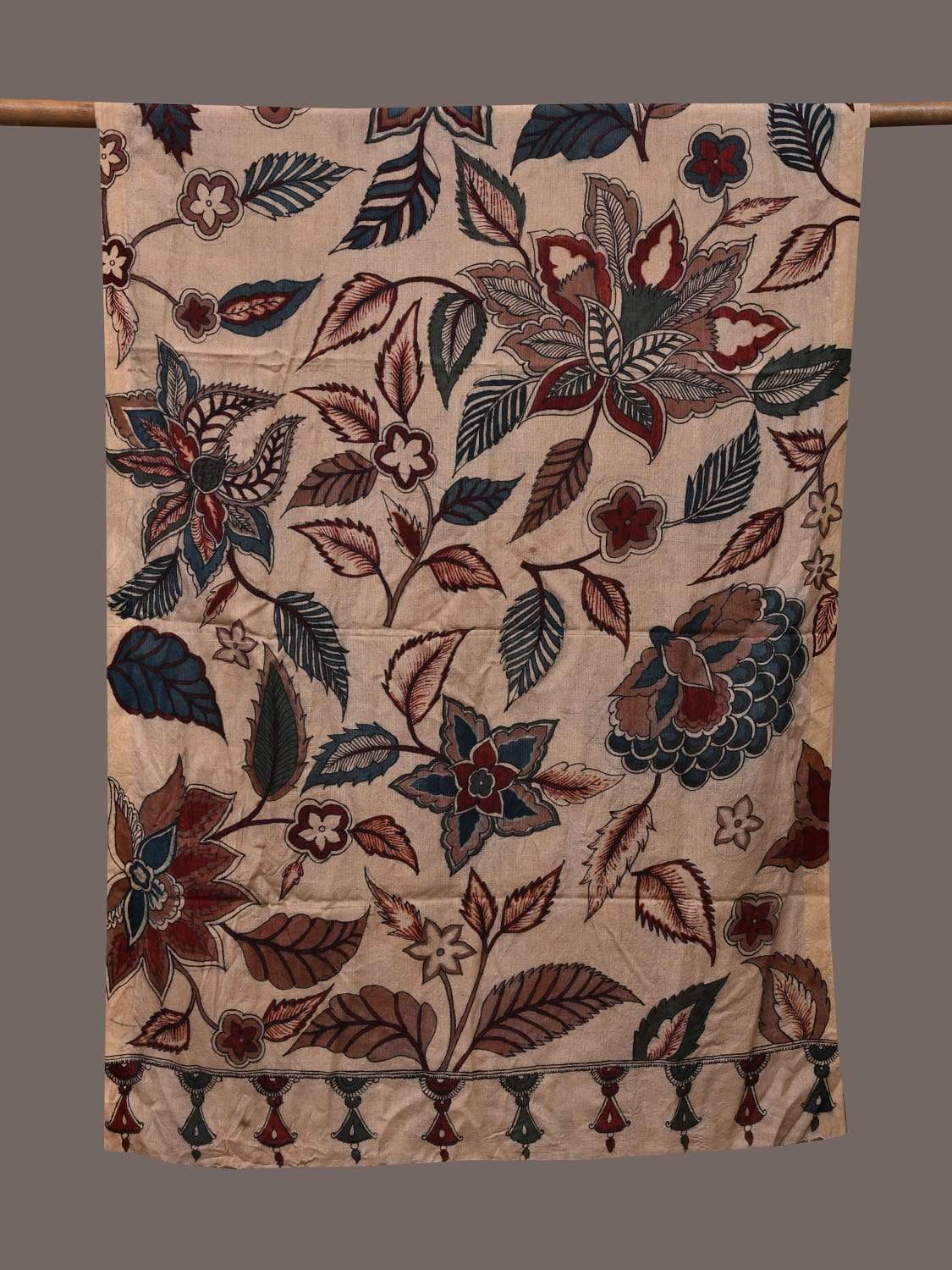Cream Kalamkari Hand Painted Cotton Eri Silk Handloom Dupatta with Floral Design ds2364
