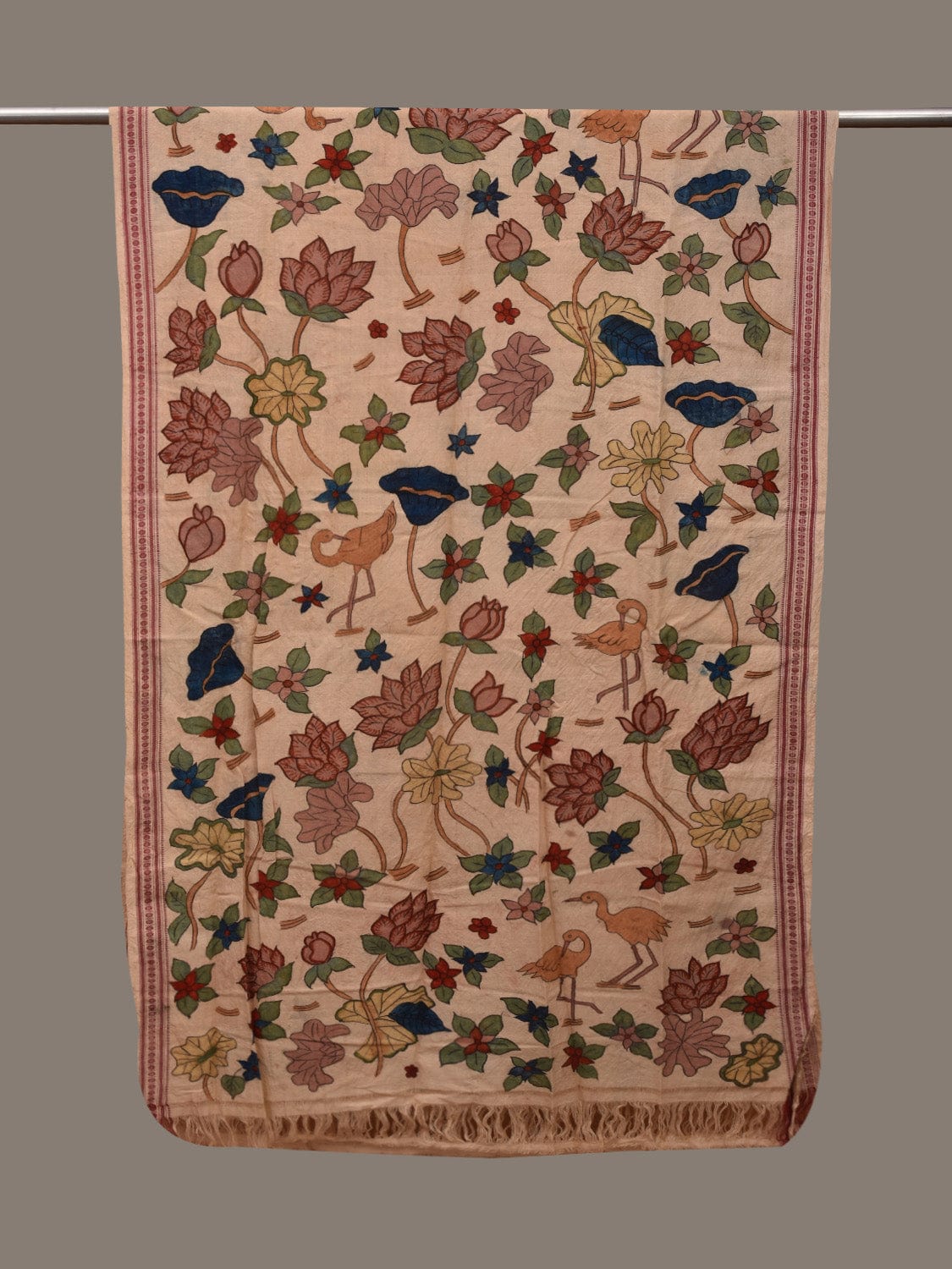 Cream Kalamkari Hand Painted Cotton Handloom Dupatta with Doby Border and Floral Design ds3061