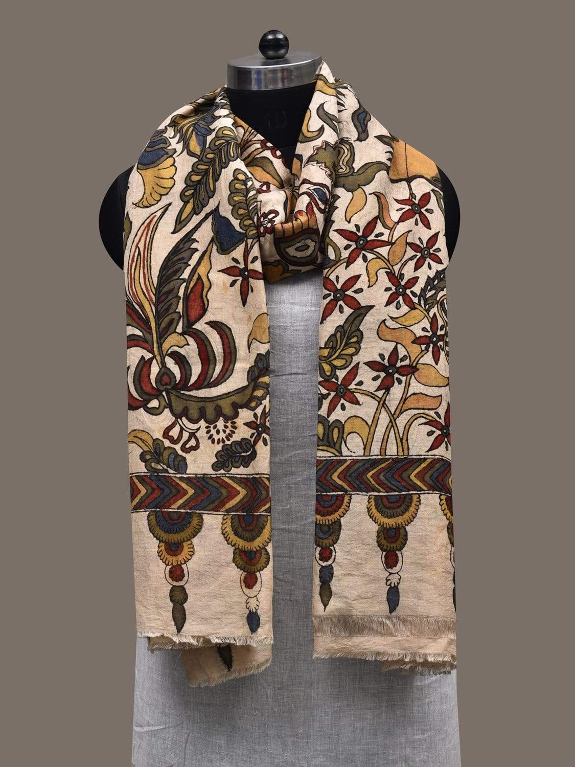 Cream Kalamkari Hand Painted Cotton Handloom Dupatta with Exotic Floral Design ds2466