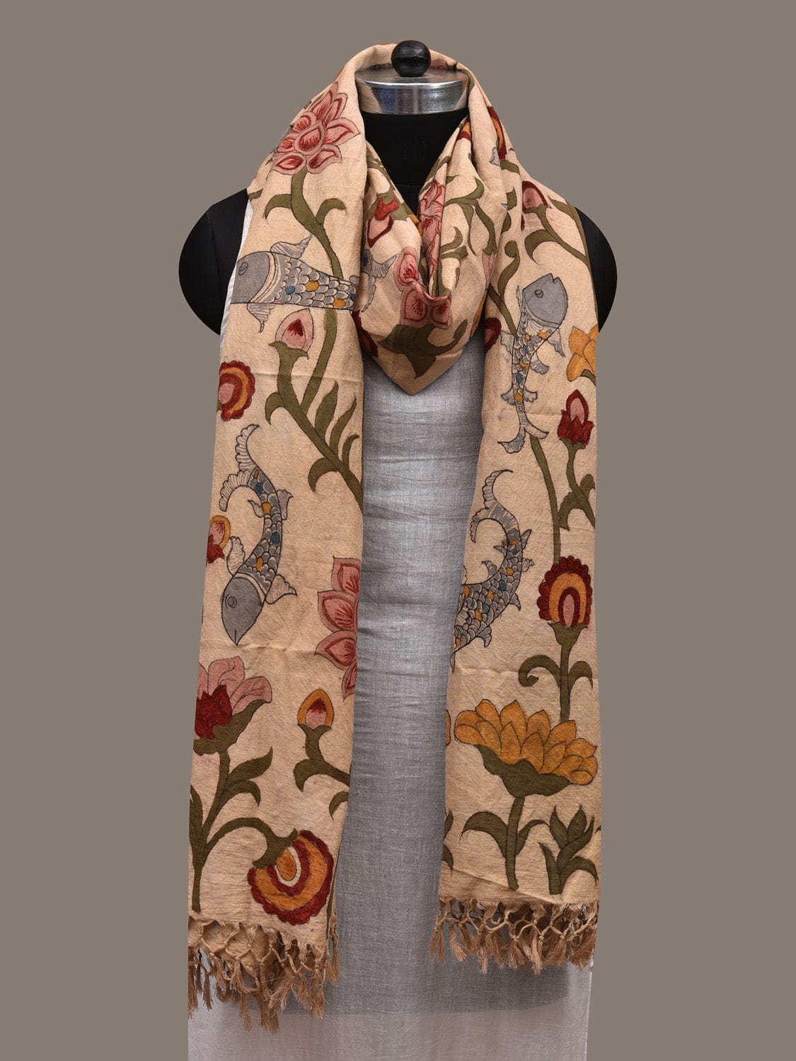 Cream Kalamkari Hand Painted Cotton Handloom Dupatta with Floral and Fishes Design ds2842