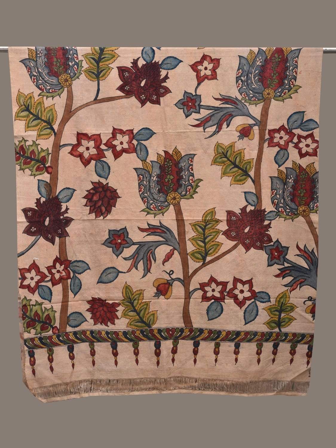 Cream Kalamkari Hand Painted Cotton Handloom Dupatta with Floral Design ds2550