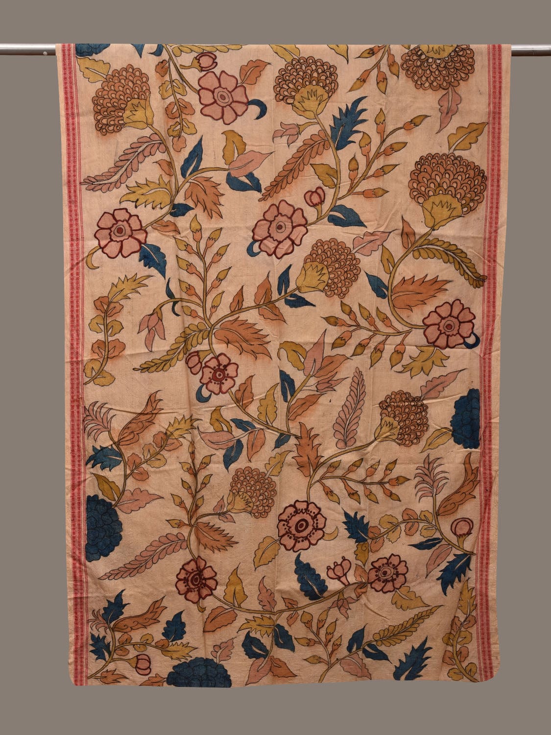 Cream Kalamkari Hand Painted Cotton Handloom Dupatta with Floral Design ds2989