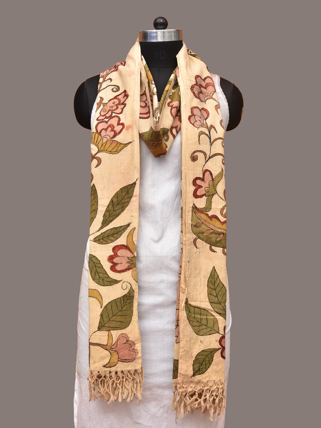 Cream Kalamkari Hand Painted Cotton Handloom Dupatta with Floral Design ds3317