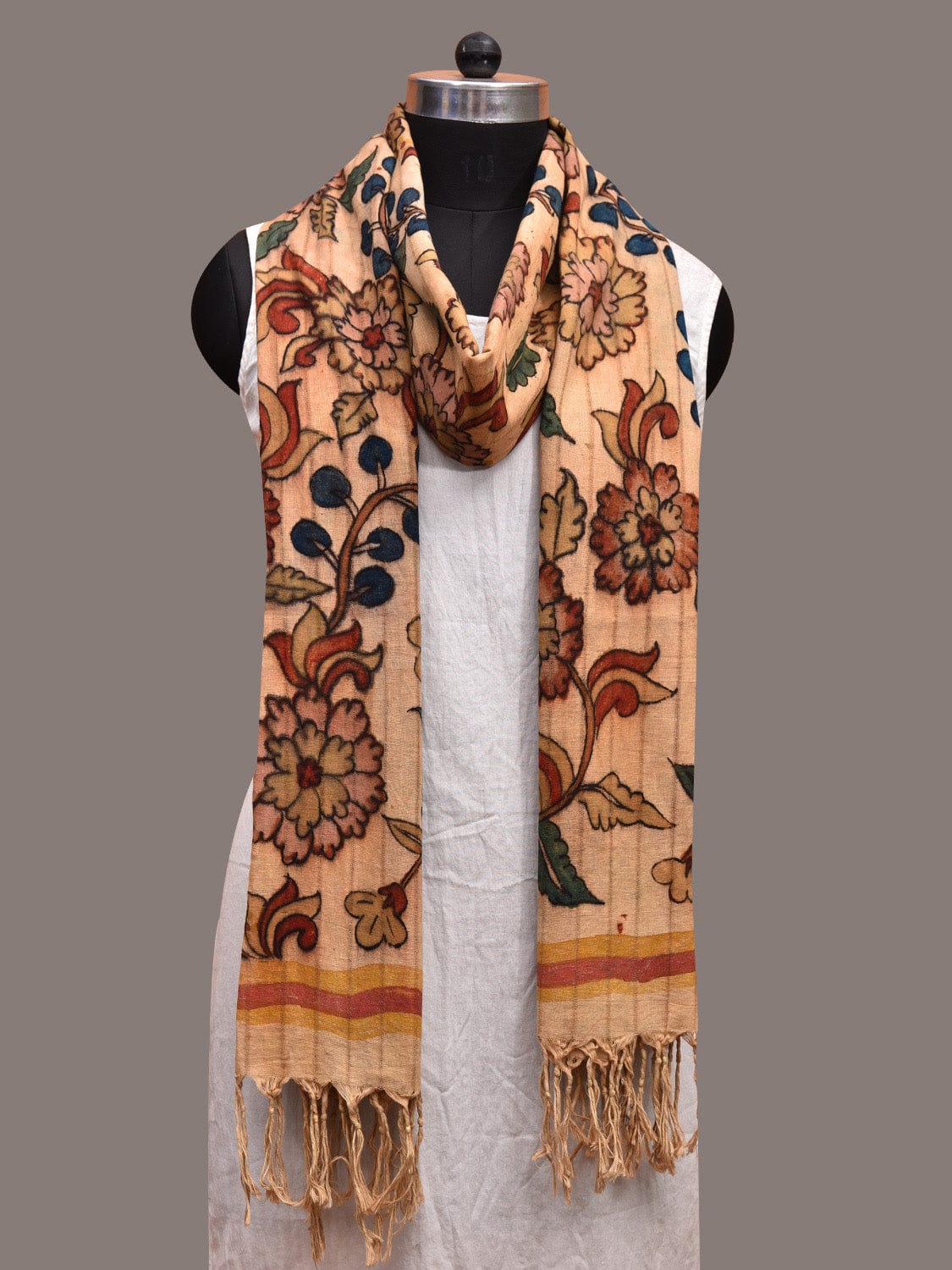 Cream Kalamkari Hand Painted Cotton Handloom Dupatta with Floral Design ds3610