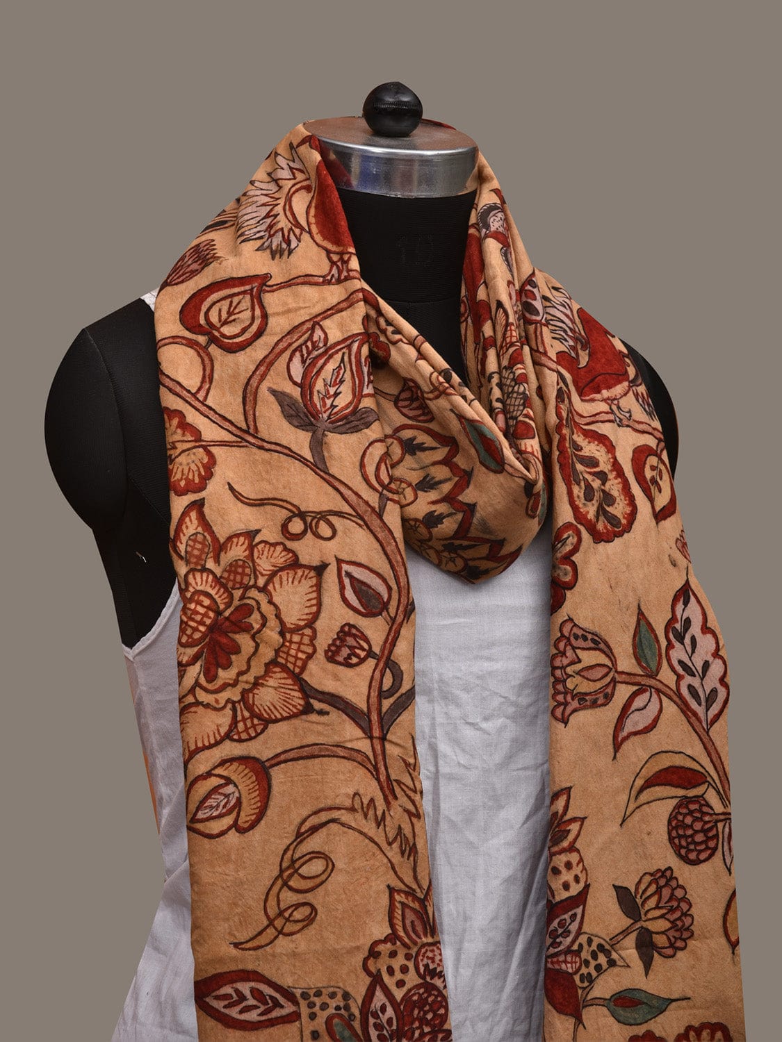 Cream Kalamkari Hand Painted Cotton Handloom Dupatta with Floral-Peacock and Doby Border Design ds3116
