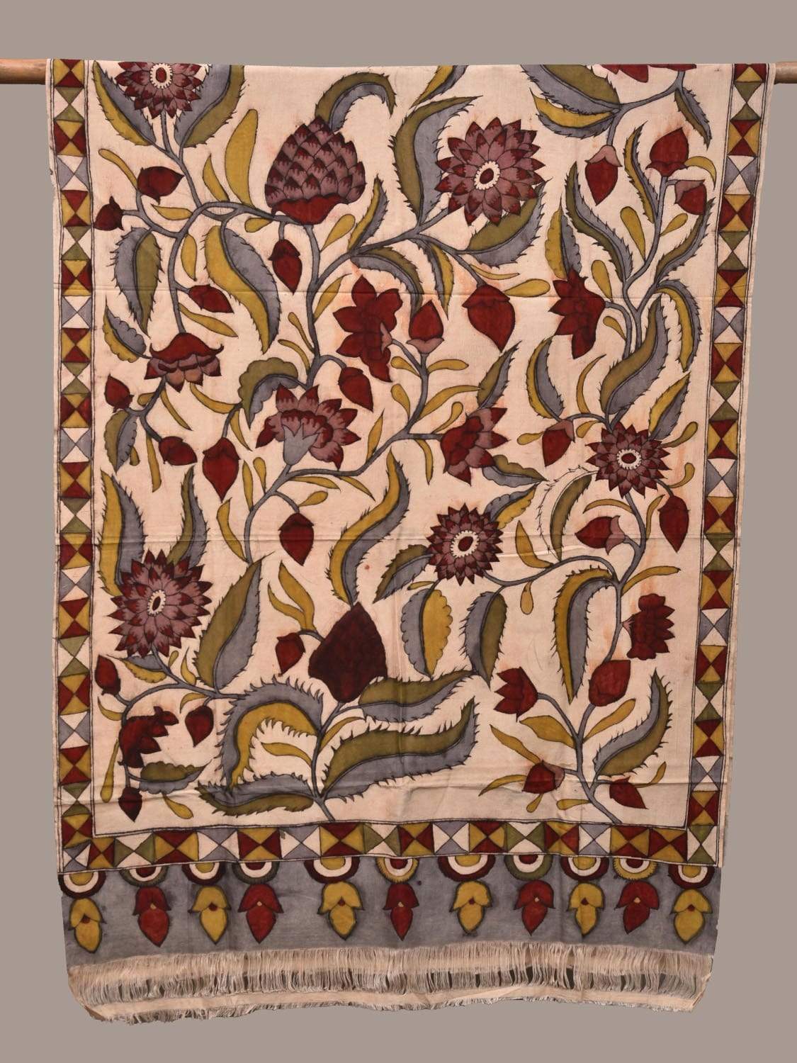 Cream Kalamkari Hand Painted Cotton Handloom Dupatta with Flowers Design ds2228