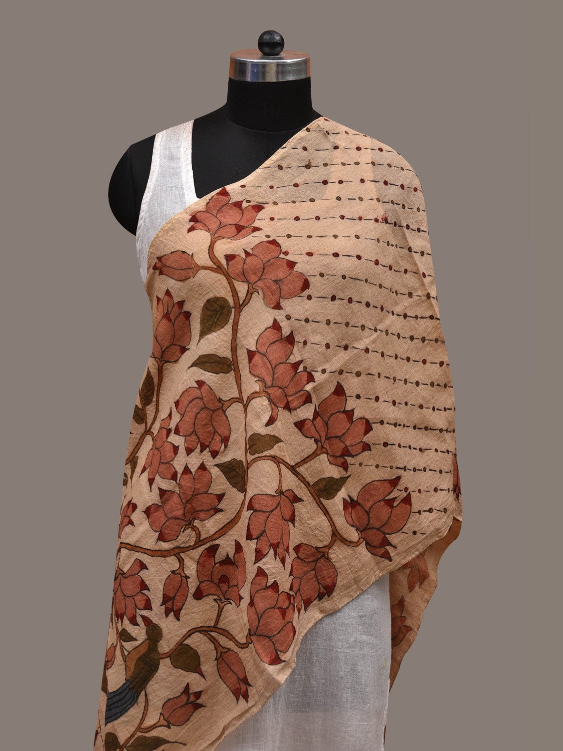 Cream Kalamkari Hand Painted Cotton Handloom Stole with Birds and Lotus Design ds2805