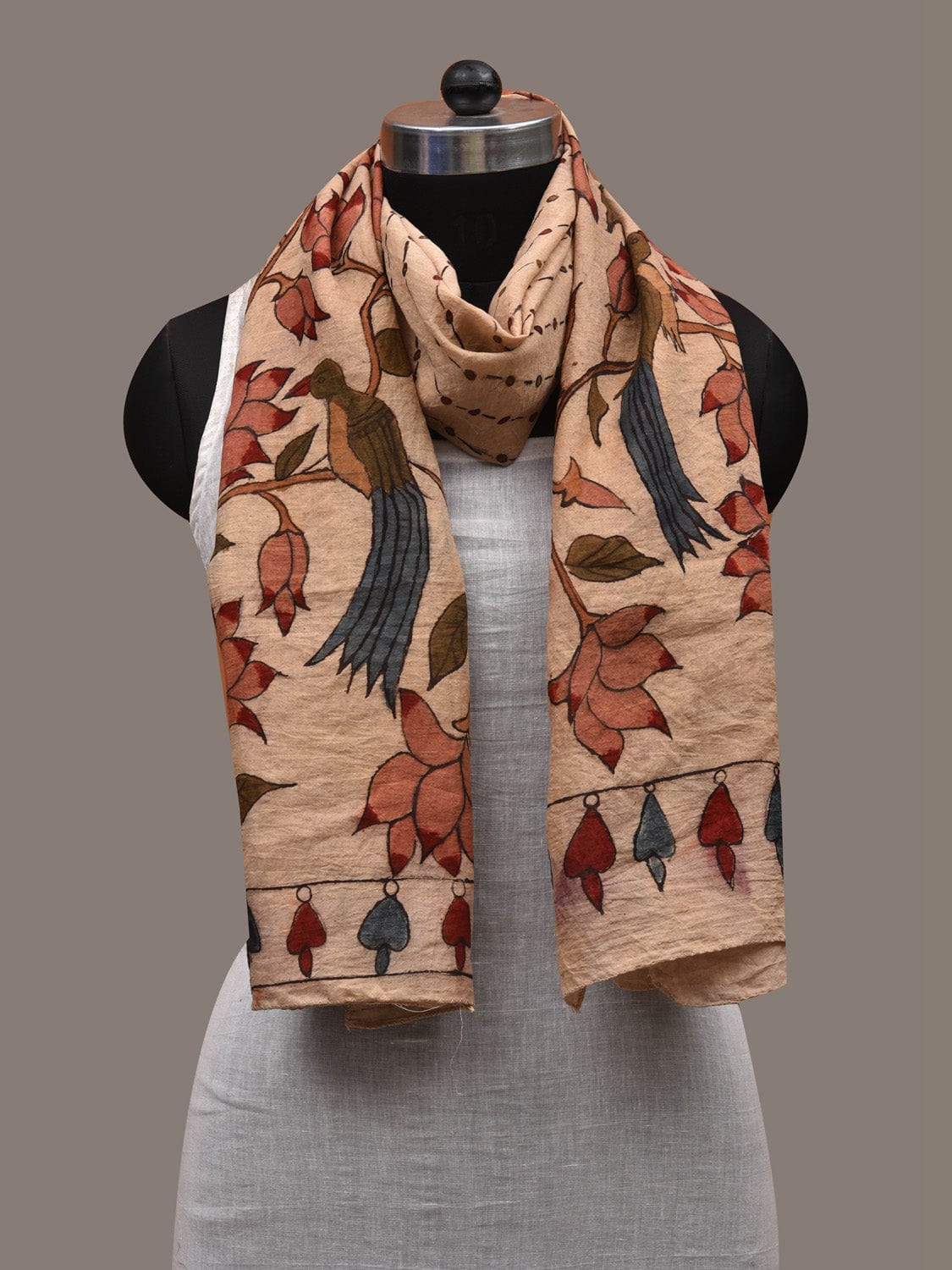 Cream Kalamkari Hand Painted Cotton Handloom Stole with Birds and Lotus Design ds2805