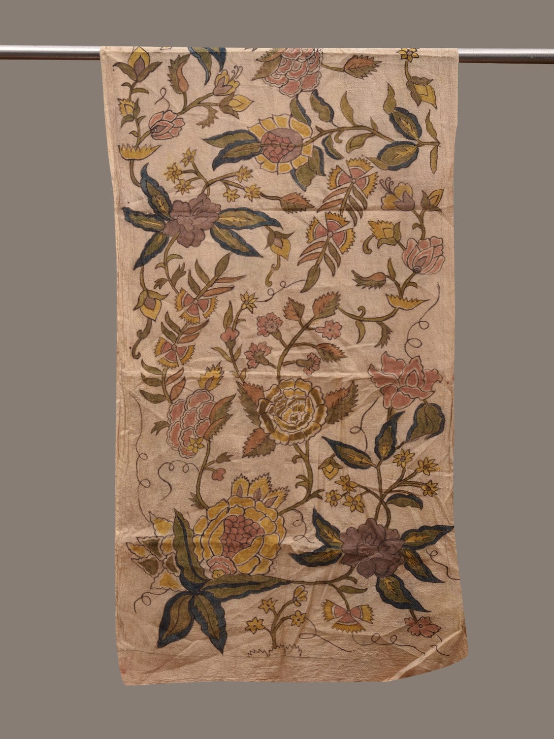 Cream Kalamkari Hand Painted Cotton Handloom Stole with Floral Design ds2741