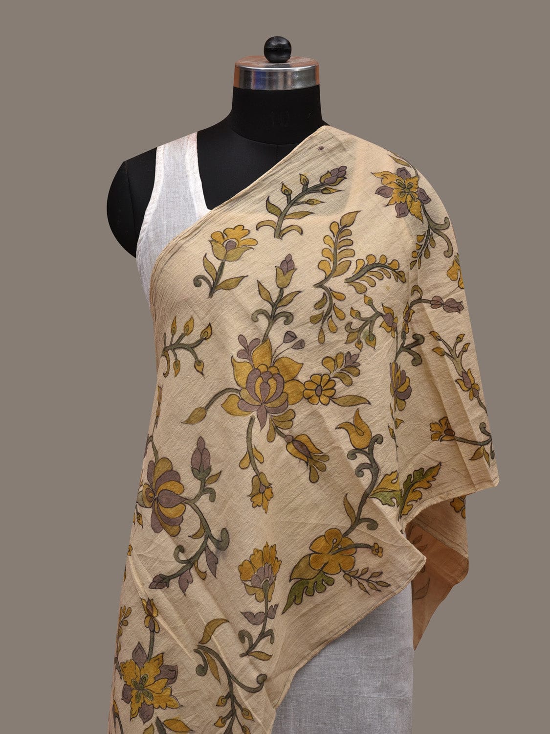 Cream Kalamkari Hand Painted Cotton Handloom Stole with Floral Design ds2762