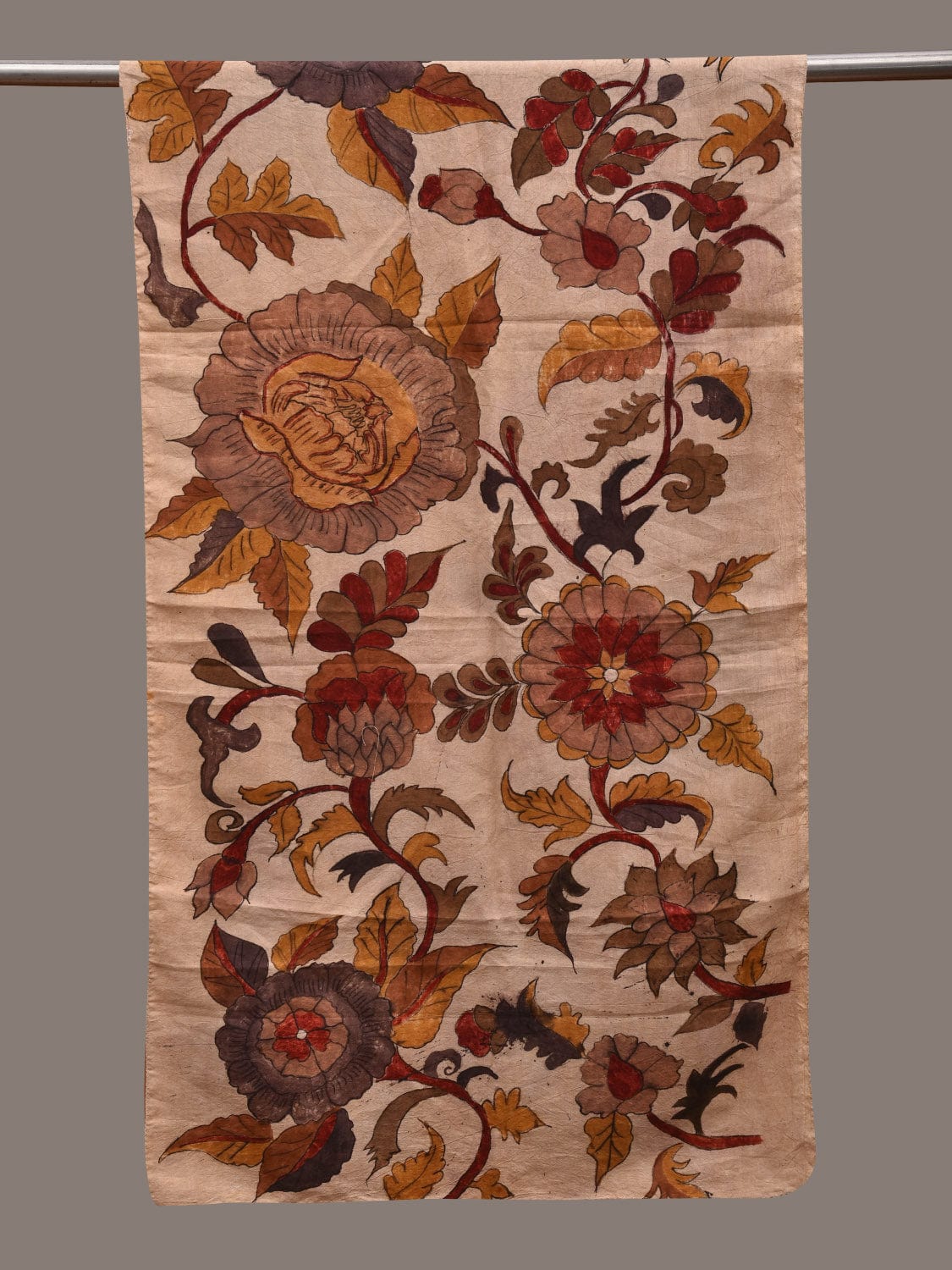 Cream Kalamkari Hand Painted Cotton Handloom Stole with Floral Design ds2804