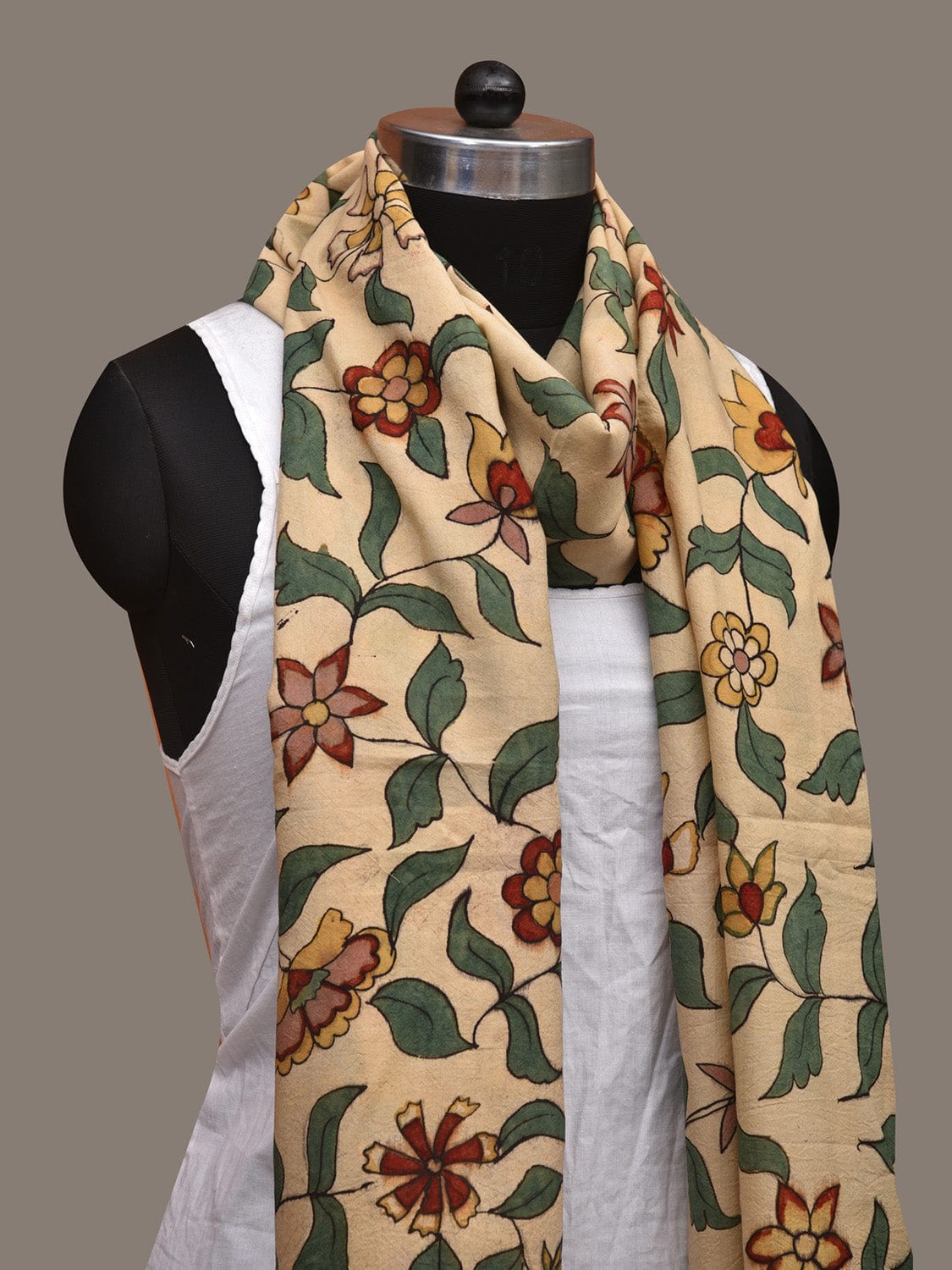 Cream Kalamkari Hand Painted Cotton Handloom Stole with Floral Design ds3048
