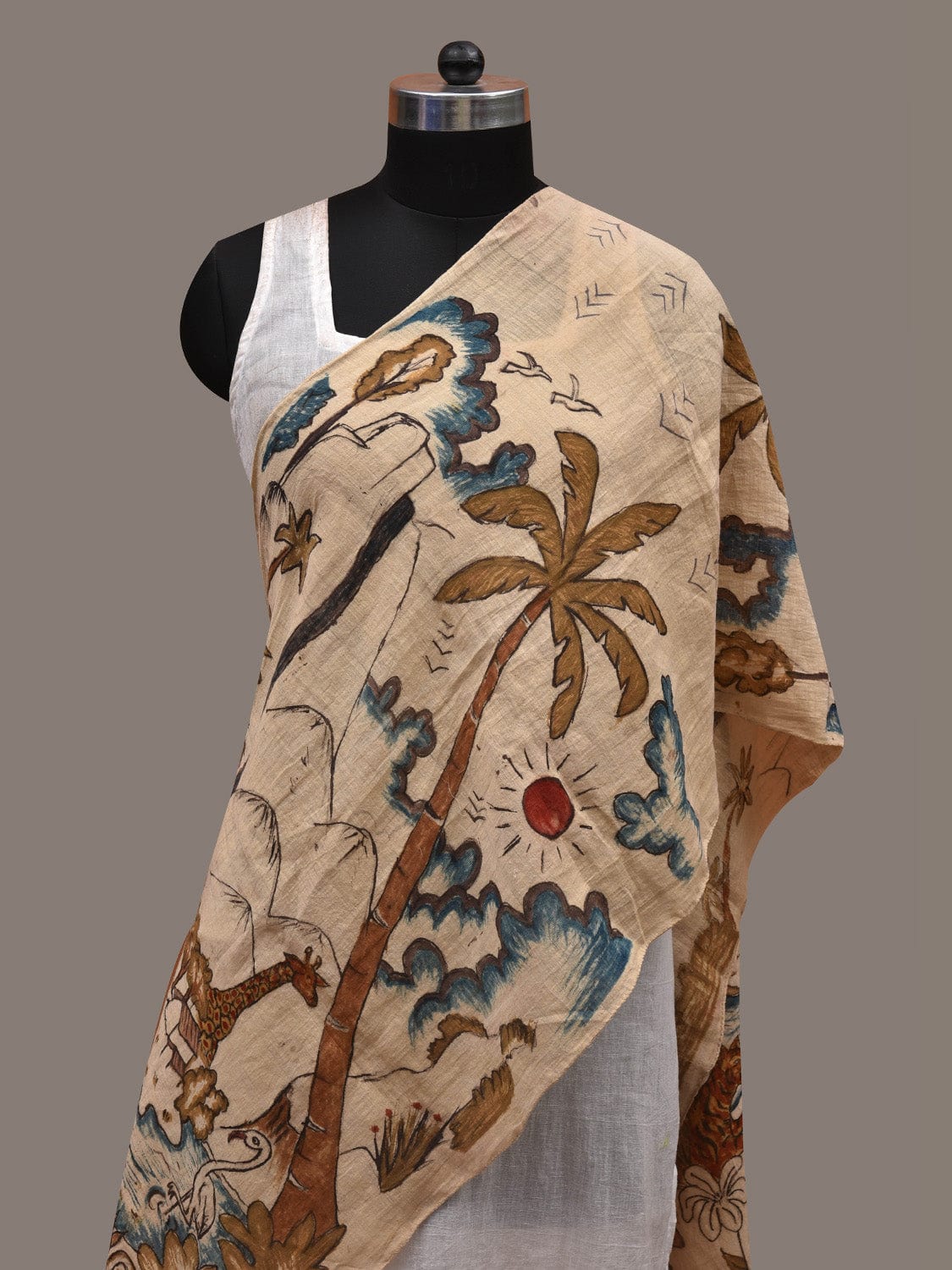 Cream Kalamkari Hand Painted Cotton Handloom Stole with Trees and Animals Design ds2802