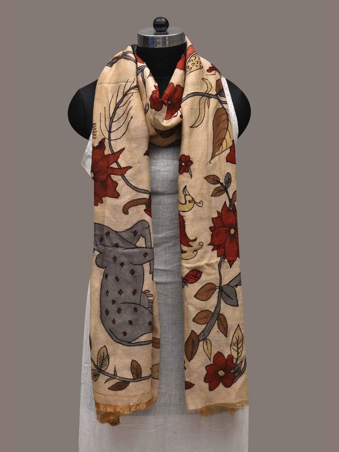 Cream Kalamkari Hand Painted Cotton Silk Handloom Dupatta with Deer and Floral Design ds2541