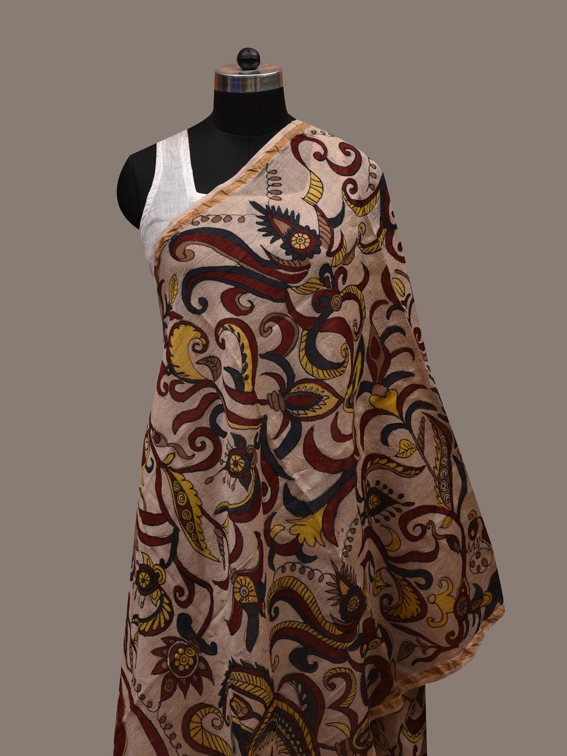 Cream Kalamkari Hand Painted Cotton Silk Handloom Dupatta with Floral Design ds2751