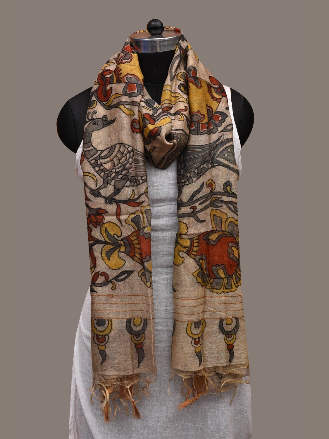 Cream Kalamkari Hand Painted Cotton Silk Handloom Dupatta with Mango and Peacocks Design ds2675