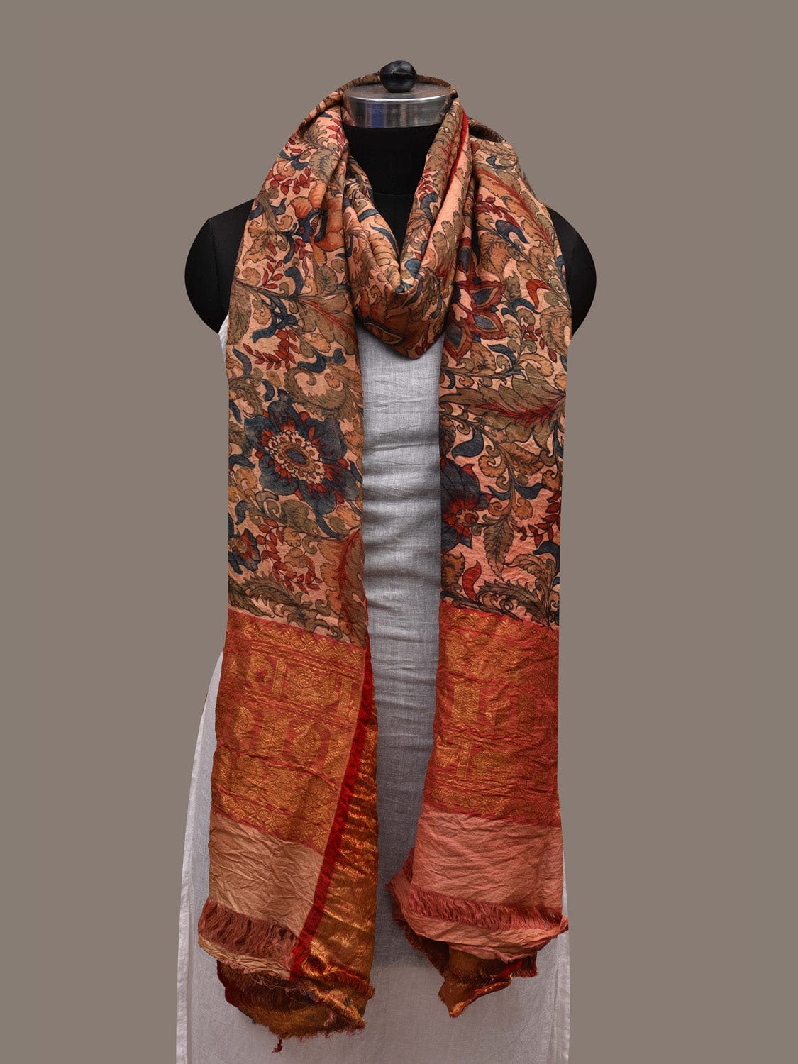 Cream Kalamkari Hand Painted Kanchipuram Silk Handloom Dupatta with Floral Design ds2661