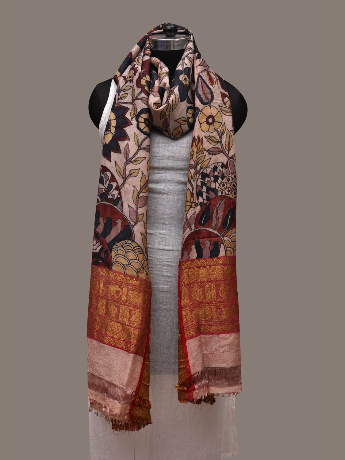 Cream Kalamkari Hand Painted Kanchipuram Silk Handloom Dupatta with Flowers Plant Design ds2705