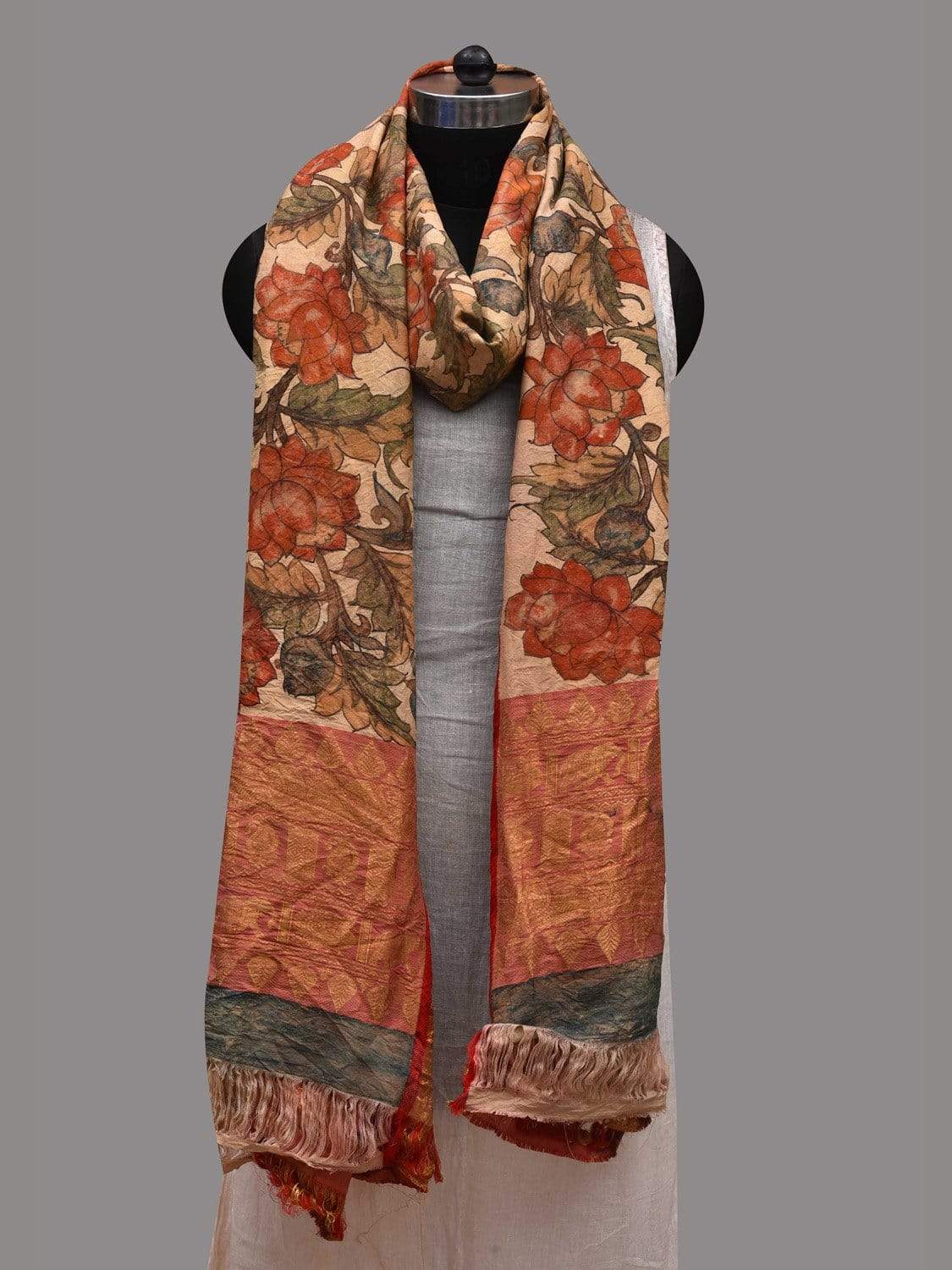 Cream Kalamkari Hand Painted Kanchipuram Silk Handloom Dupatta with Lotus Flowers Design ds2580