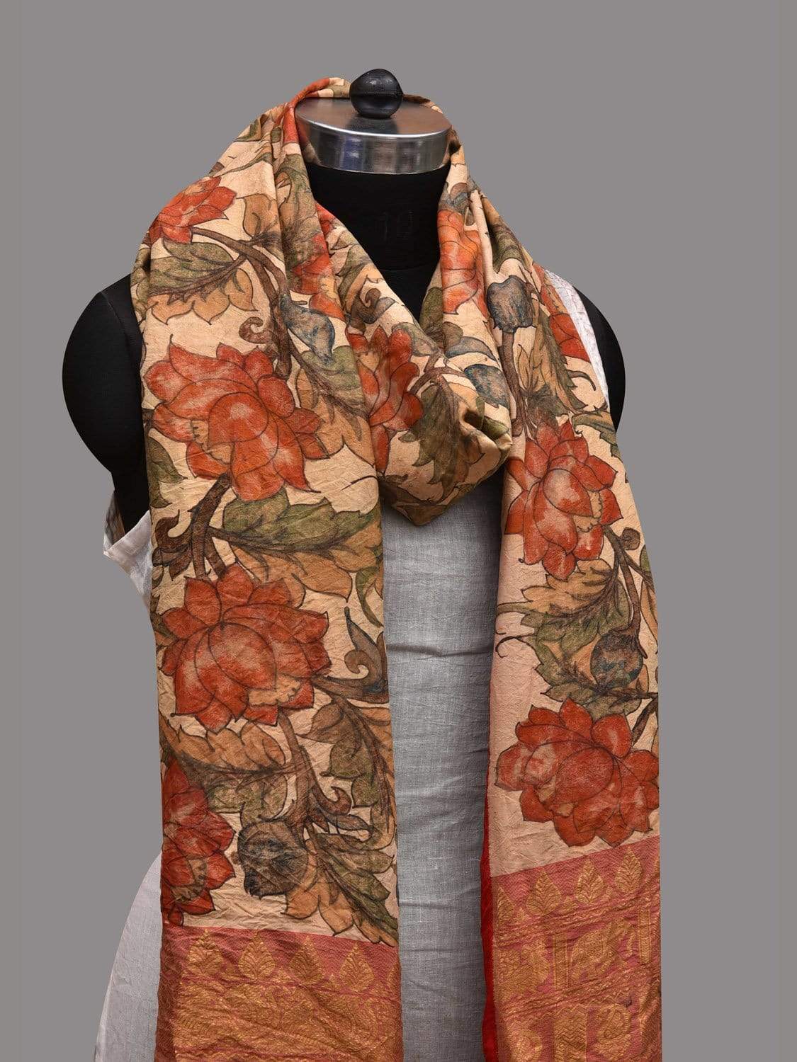 Cream Kalamkari Hand Painted Kanchipuram Silk Handloom Dupatta with Lotus Flowers Design ds2580