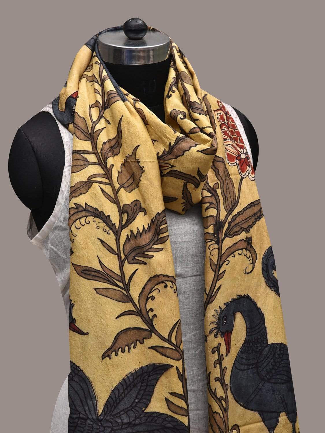 Cream Kalamkari Hand Painted Kanchipuram Silk Handloom Dupatta with Peacocks and Floral Design ds2525