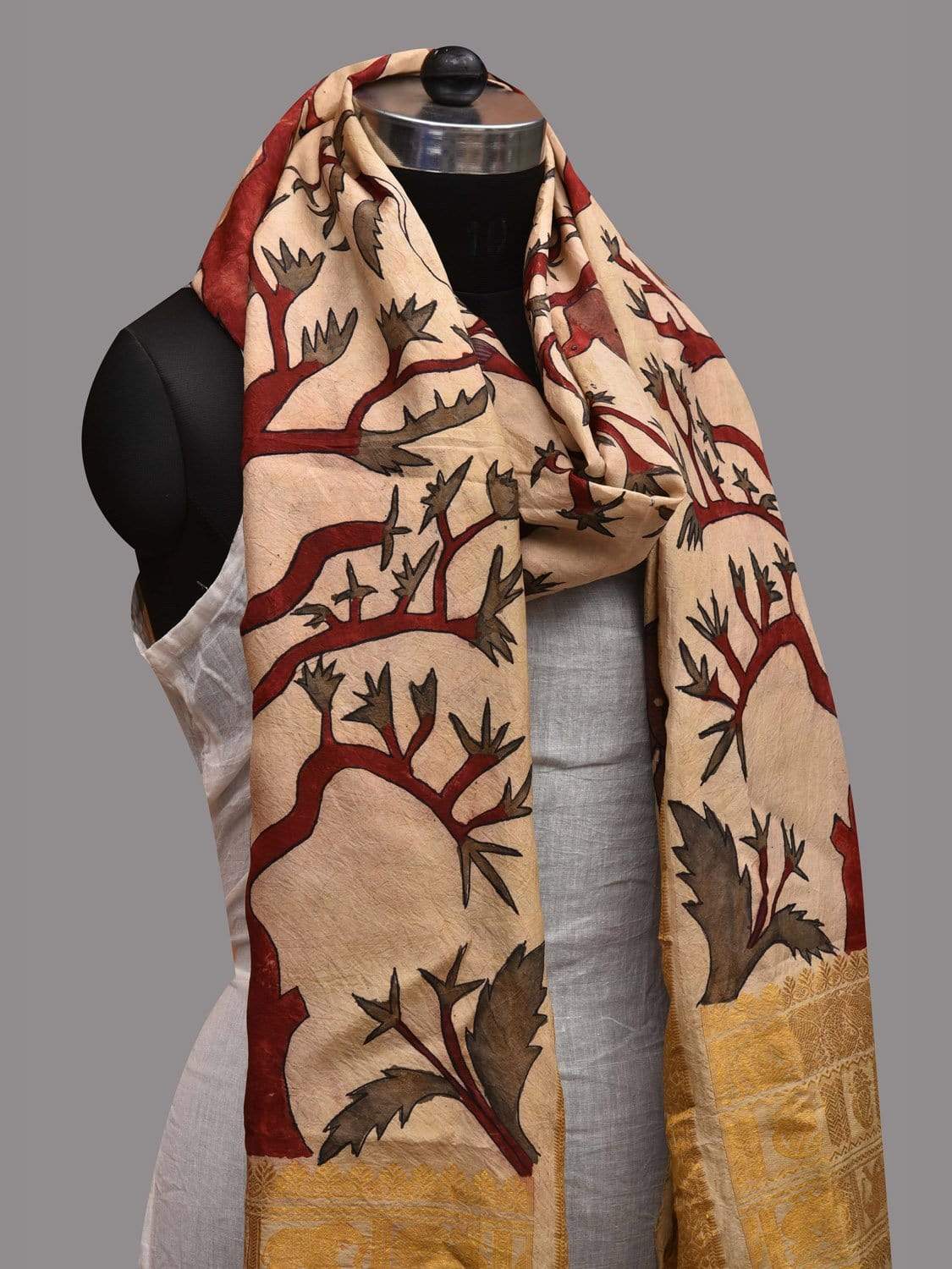 Cream Kalamkari Hand Painted Kanchipuram Silk Handloom Dupatta with Trees and Animals Design ds2592