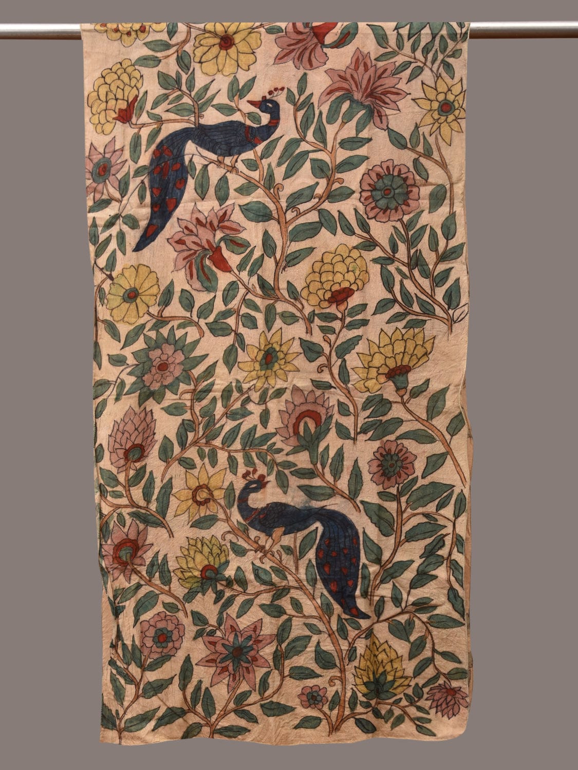 Cream Kalamkari Hand Painted Sico Stole with Floral and Peacocks Design ds3434
