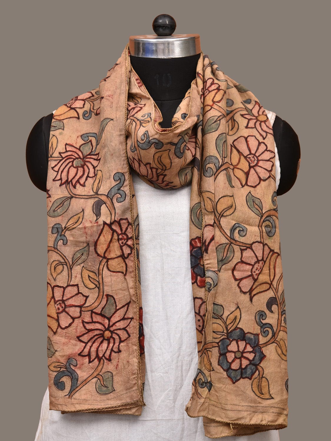 Cream Kalamkari Hand Painted Sico Stole with Floral Design ds3225