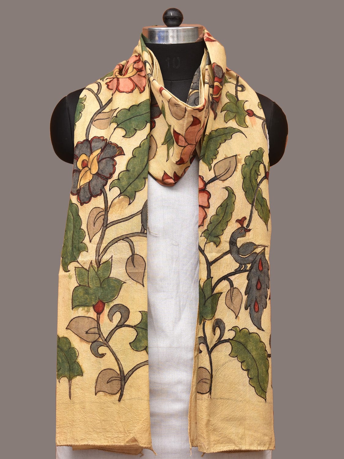 Cream Kalamkari Hand Painted Sico Stole with Floral Design ds3309