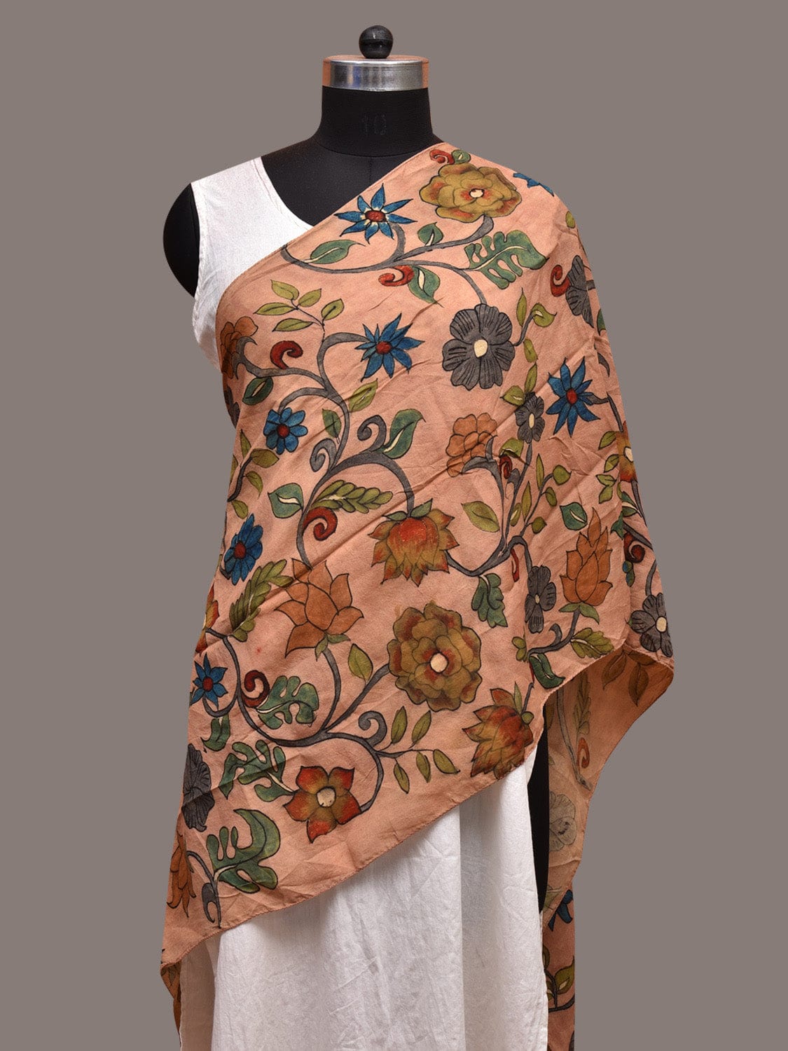 Cream Kalamkari Hand Painted Sico Stole with Floral Design ds3611