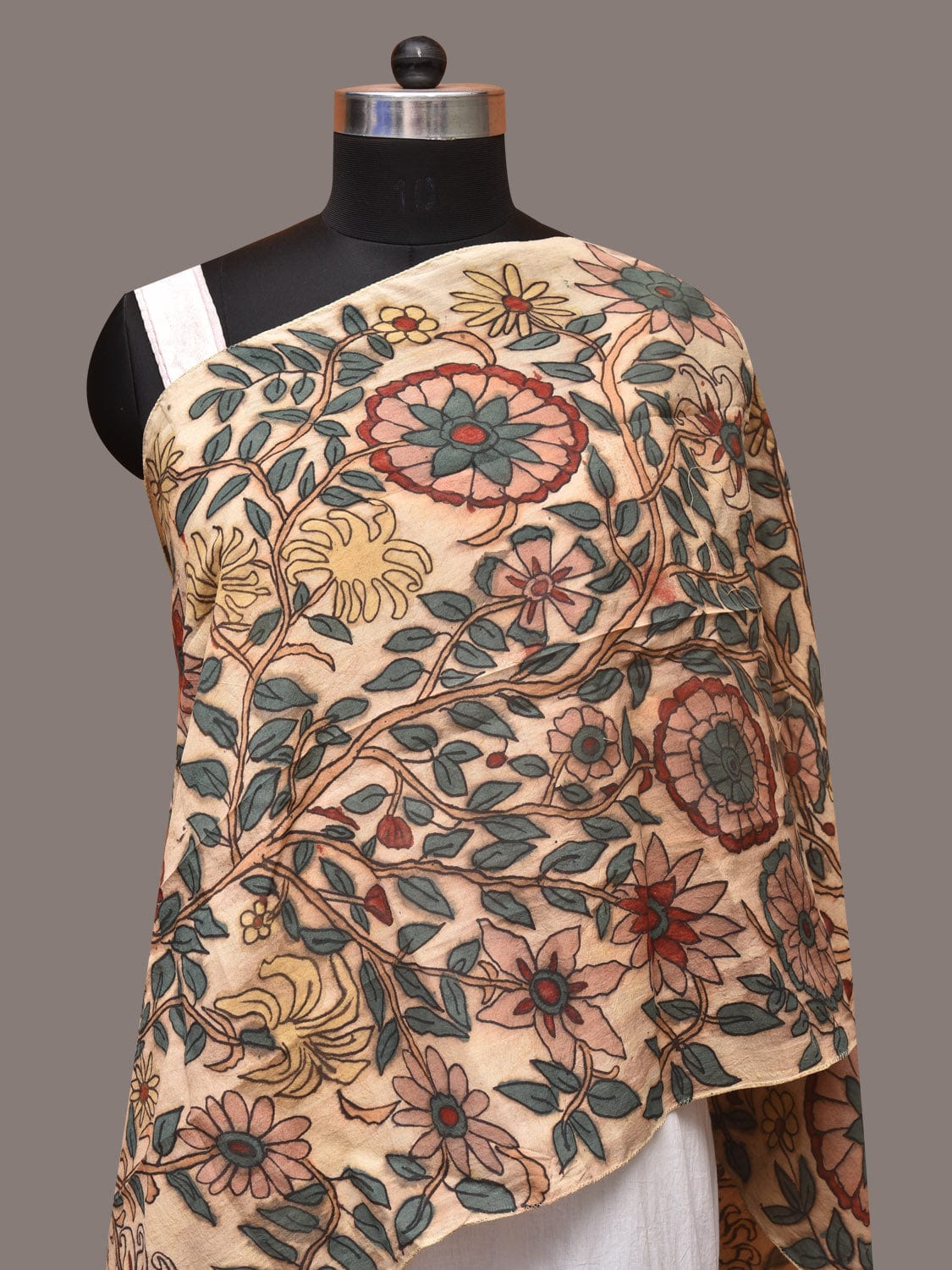 Cream Kalamkari Hand Painted Sico Stole with Tree of Life Design ds3400