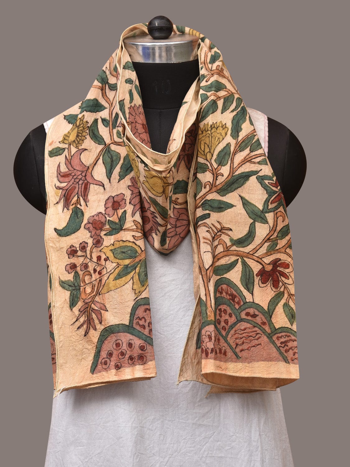 Cream Kalamkari Hand Painted Sico Stole with Tree of Life Design ds3444