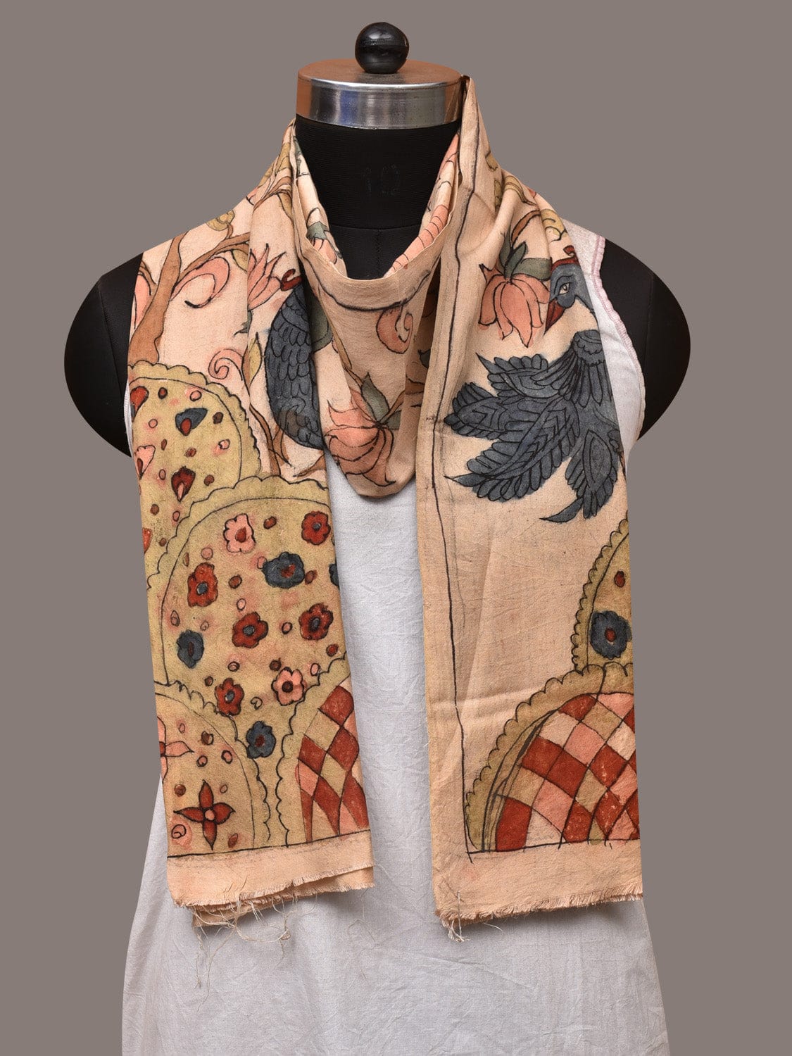 Cream Kalamkari Hand Painted Sico Stole with Tree of Life Design ds3510