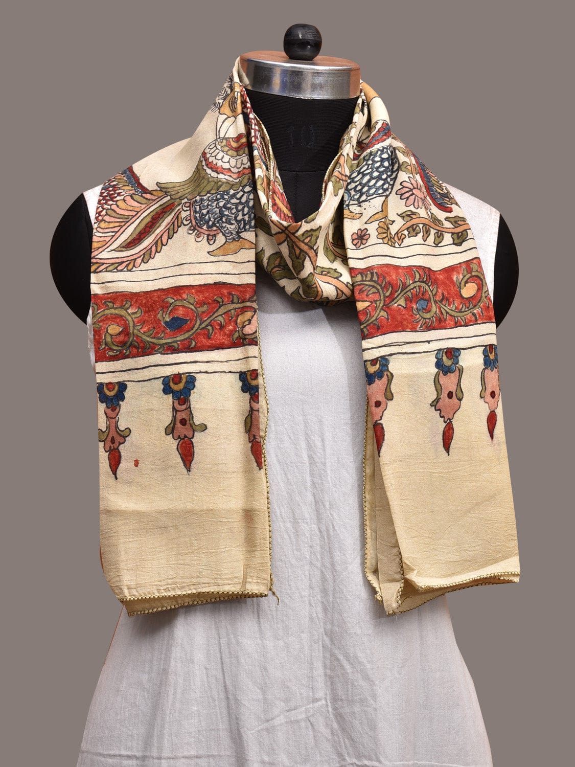 Cream Kalamkari Hand Painted Silk Handloom Stole Peacocks Design ds3615