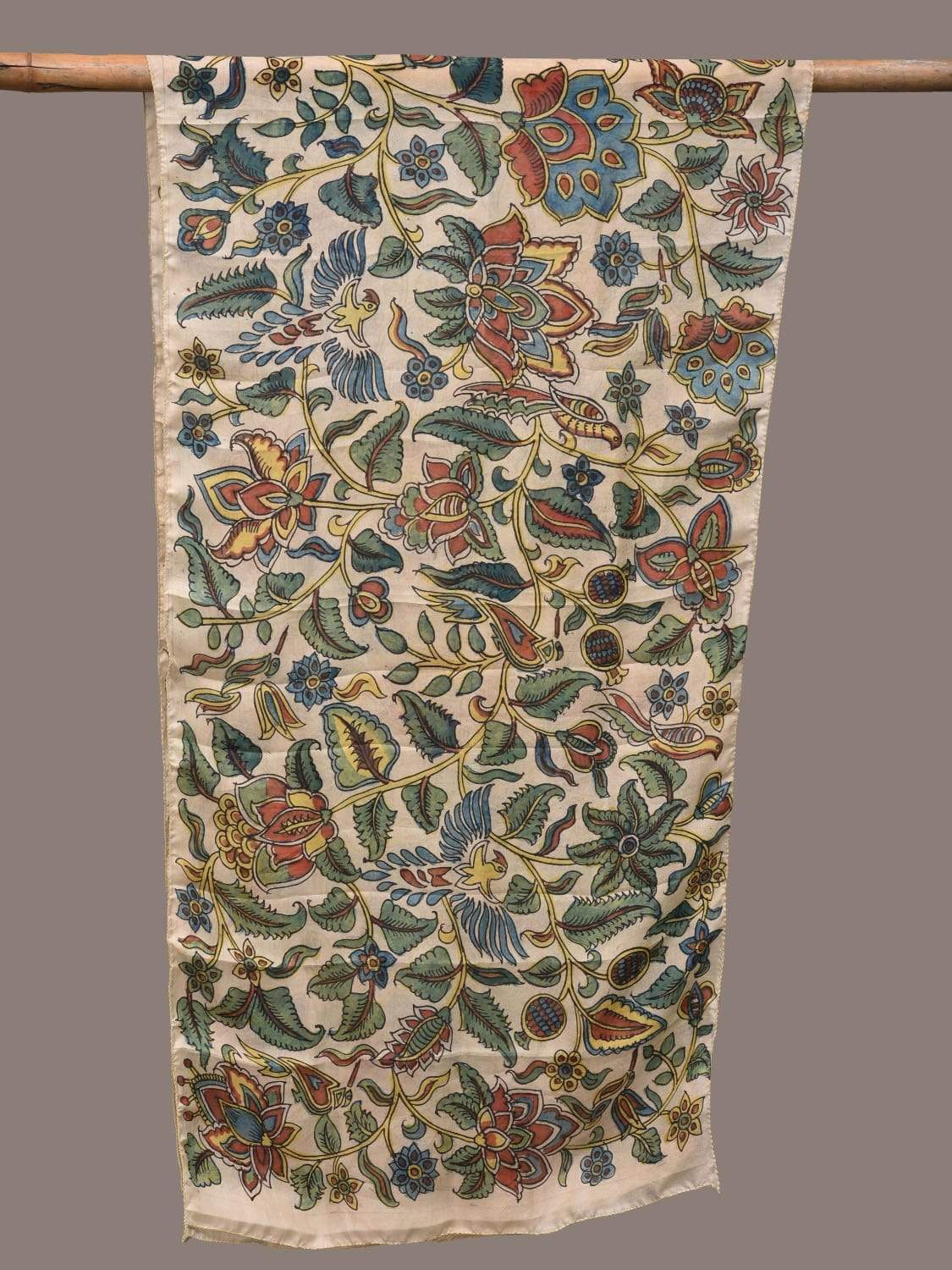 Cream Kalamkari Hand Painted Silk Handloom Stole with Floral Design ds2264