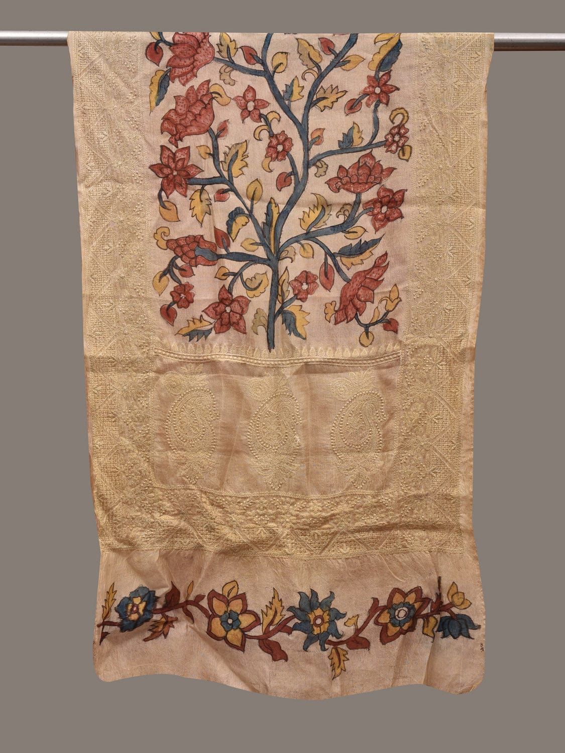 Cream Kalamkari Hand Painted Silk Stole with Floral and Embroidary Work Design ds2858