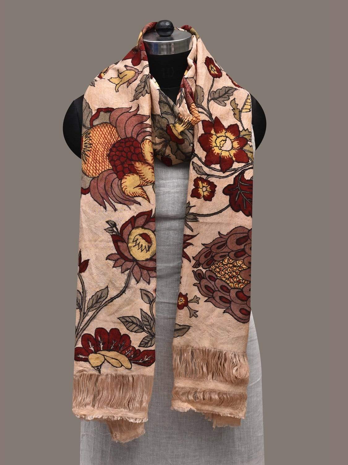 Cream Kalamkari Hand Painted Spun Cotton Handloom Dupatta with Floral Design ds2543