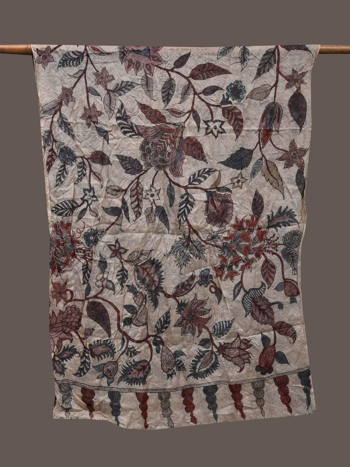 Cream Kalamkari Hand Painted Tussar Handloom Dupatta with Floral Design ds2382