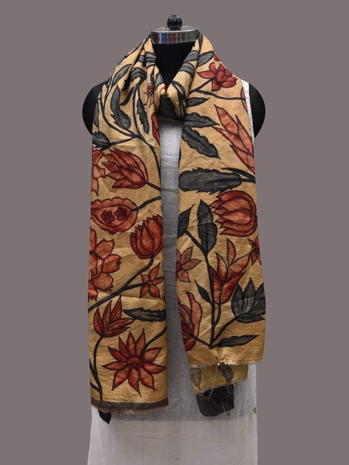 Cream Kalamkari Hand Painted Tussar Handloom Dupatta with Floral Design ds2479