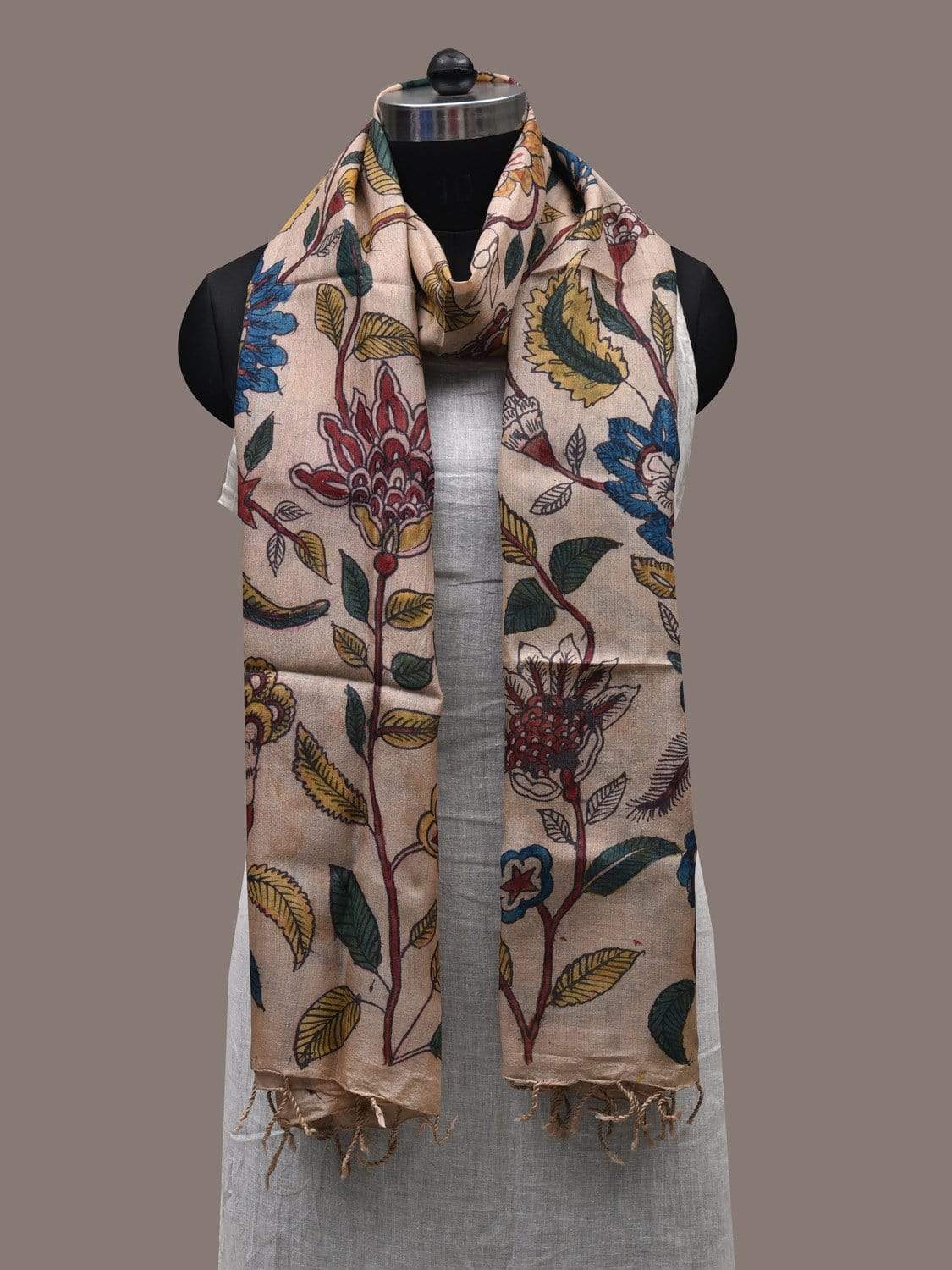 Cream Kalamkari Hand Painted Tussar Handloom Dupatta with Floral Design ds2497