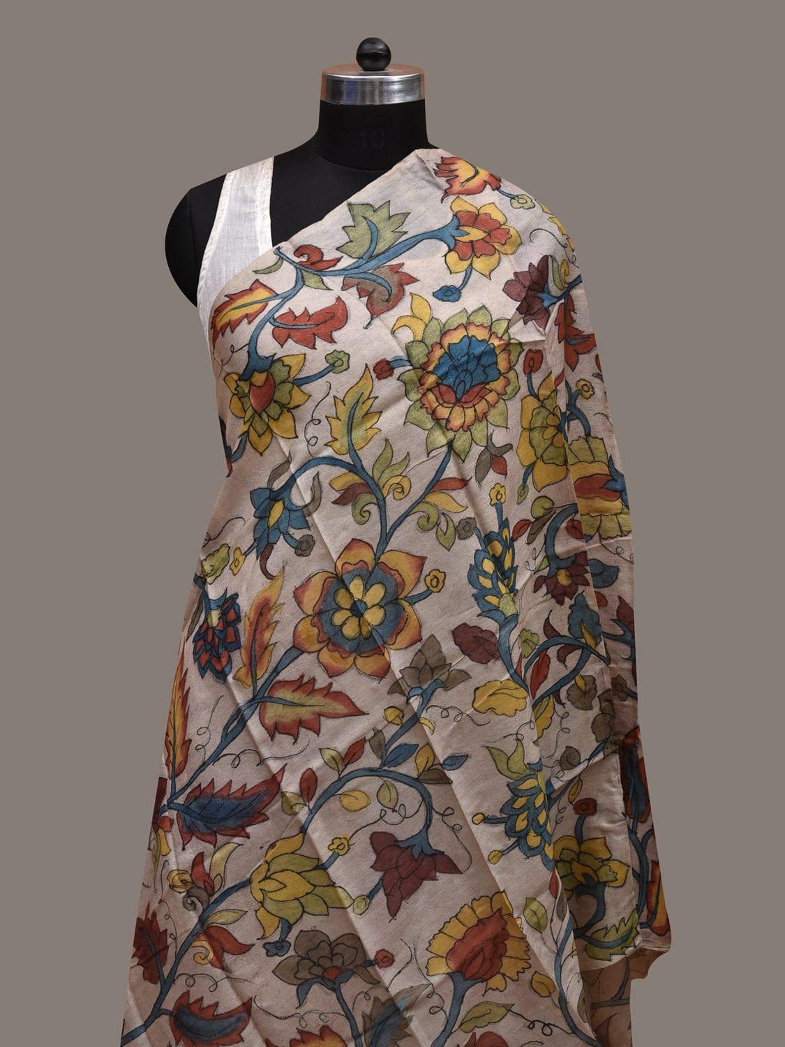 Cream Kalamkari Hand Painted Tussar Handloom Dupatta with Floral Design ds2837