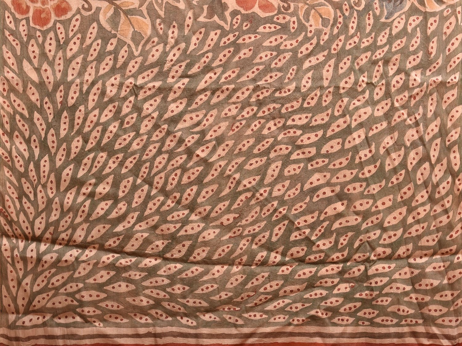 Cream Kalamkari Hand Painted Tussar Handloom Saree with All Over Floral Design KL0795