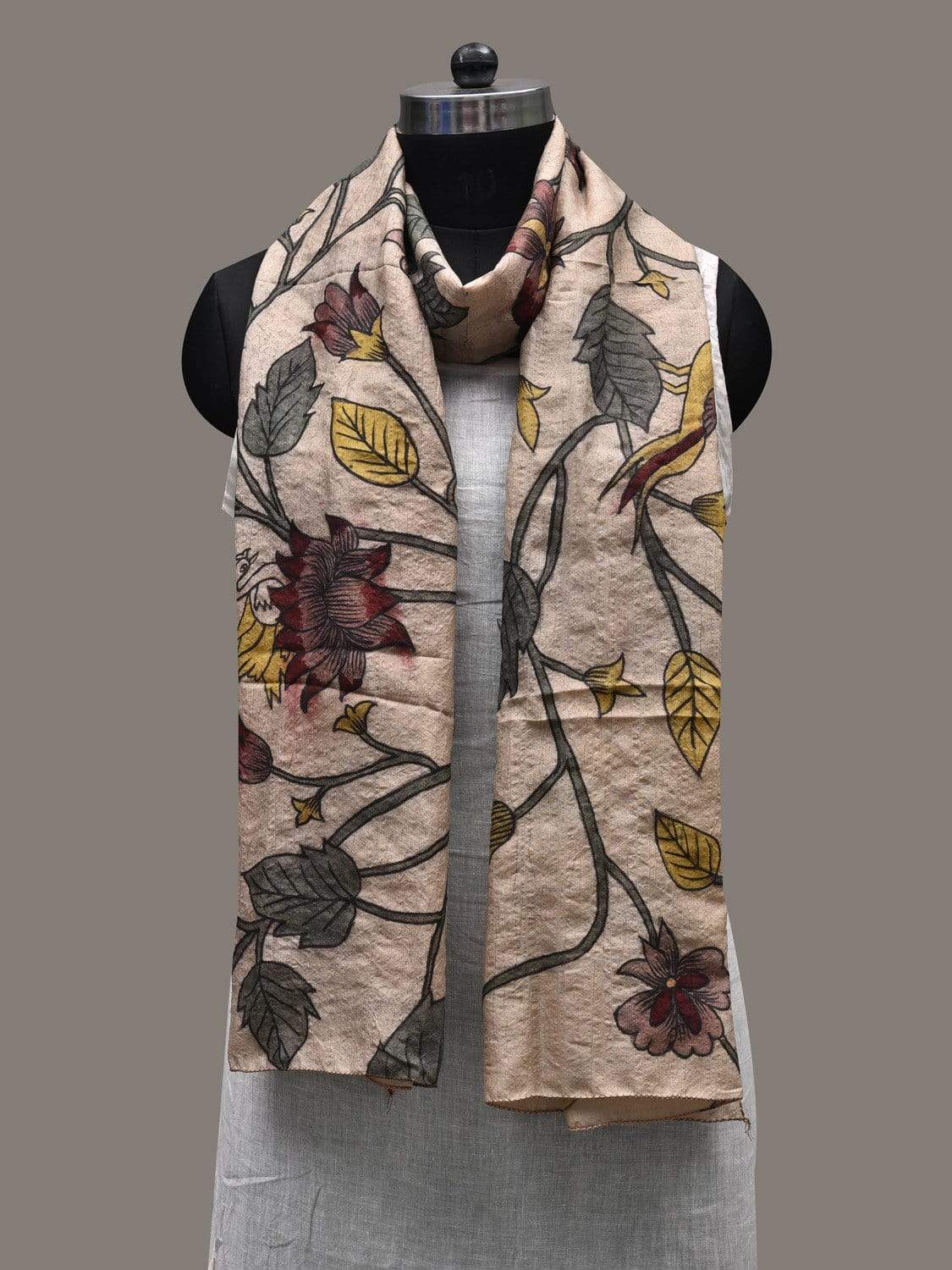 Cream Kalamkari Hand Painted Tussar Handloom Stole with Floral and Birds Design ds2452