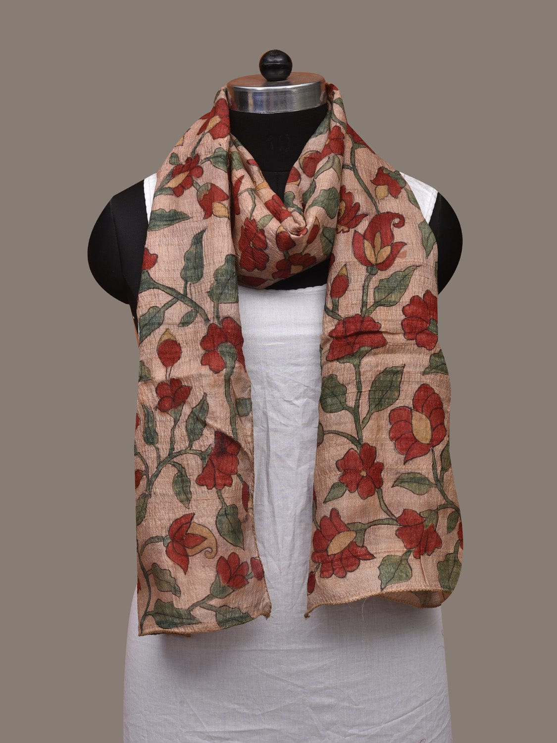 Cream Kalamkari Hand Painted Tussar Handloom Stole with Floral Design ds3055