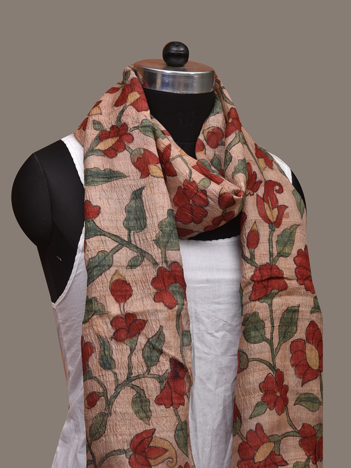 Cream Kalamkari Hand Painted Tussar Handloom Stole with Floral Design ds3055