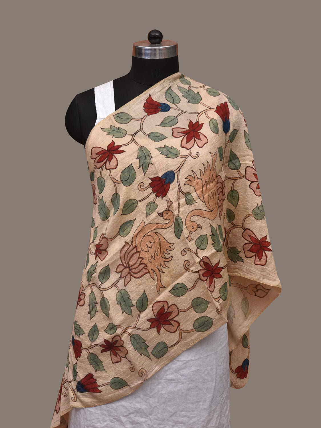 Cream Kalamkari Hand Painted Tussar Handloom Stole with Peacocks and Floral Design ds3075