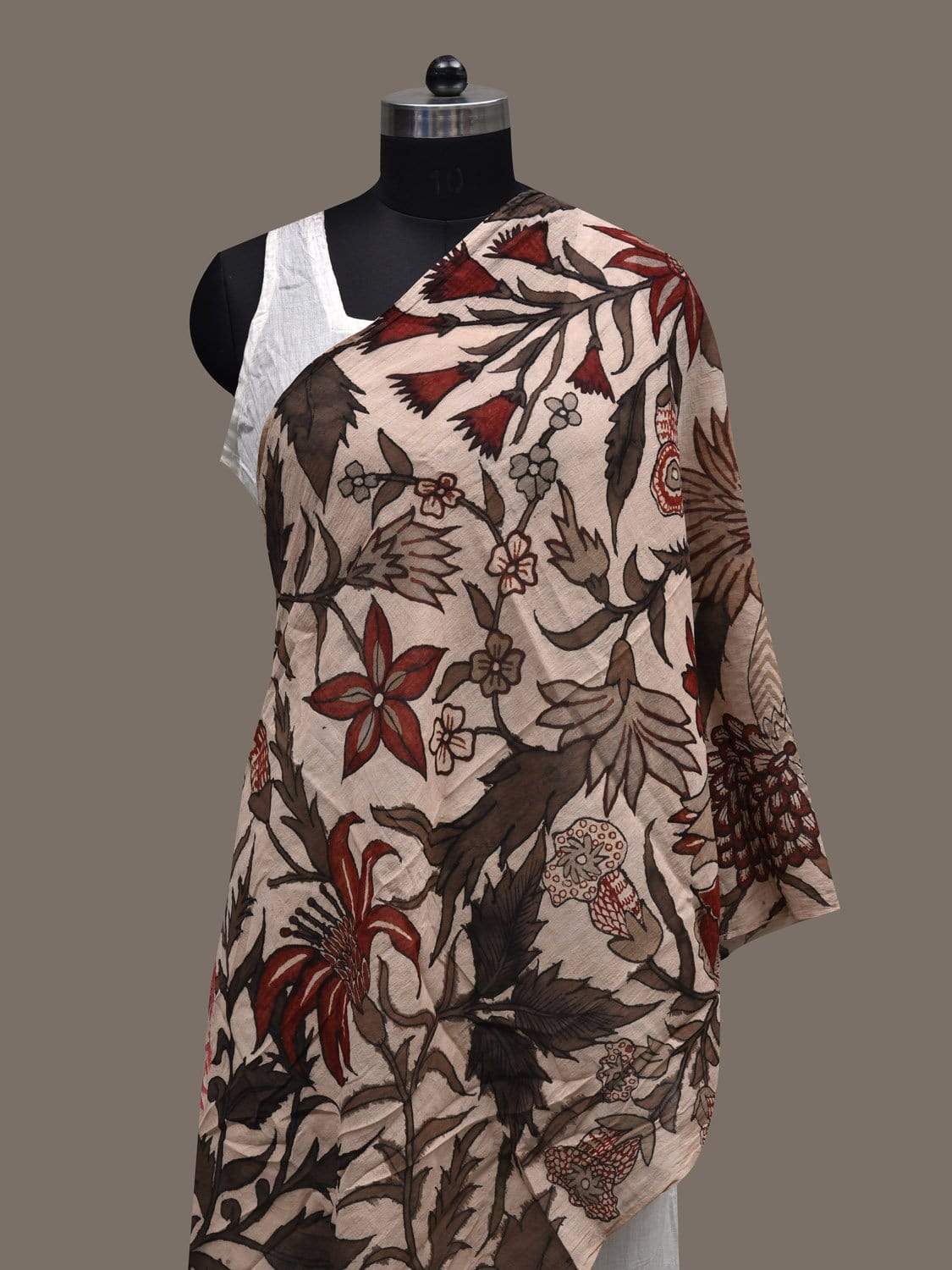 Cream Kalamkari Hand Painted Tussar Muga Handloom Dupatta with Floral Design ds2468